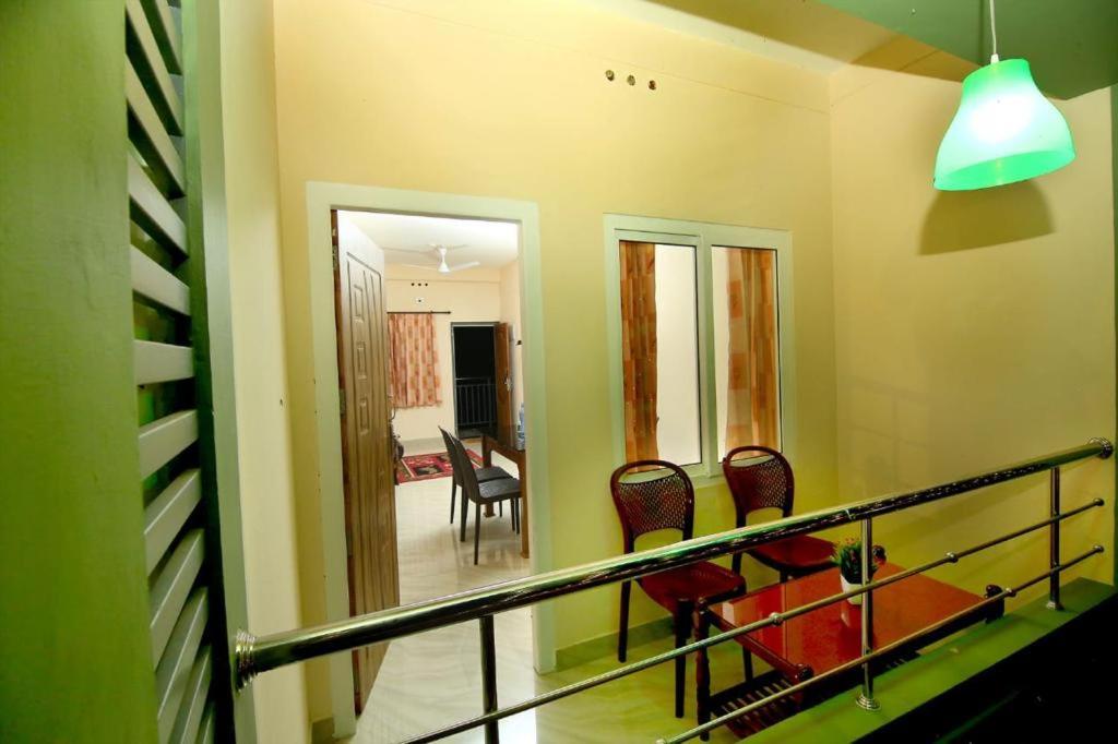 Loyal Residency Acomodação com café da manhã Sultan Bathery Exterior foto
