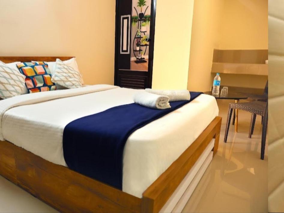 Loyal Residency Acomodação com café da manhã Sultan Bathery Quarto foto